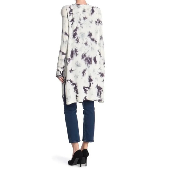 Sweet Romeo Leopard Cardigan Sweater Duster Cover - Picture 2 of 4